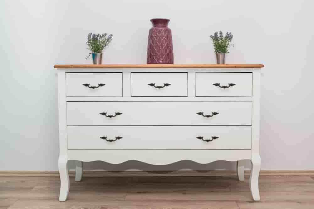 Get A Free Dresser Don't Wait, Get It Now! Grant Supporter